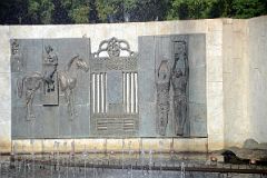 02-05 Sculpture Behind The Main Fountain In Mendoza Plaza Independencia.jpg
